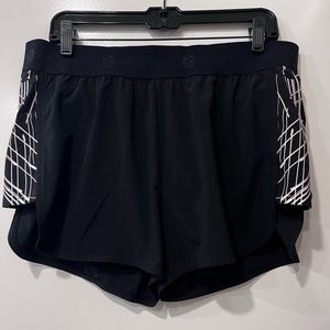 Zella black running shorts with black/white design. Size:XL